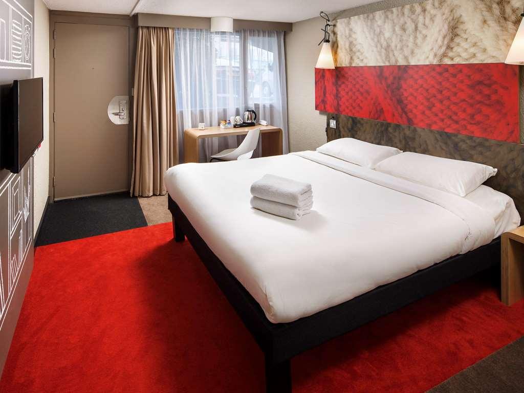 Отель Ibis Coventry South Номер фото