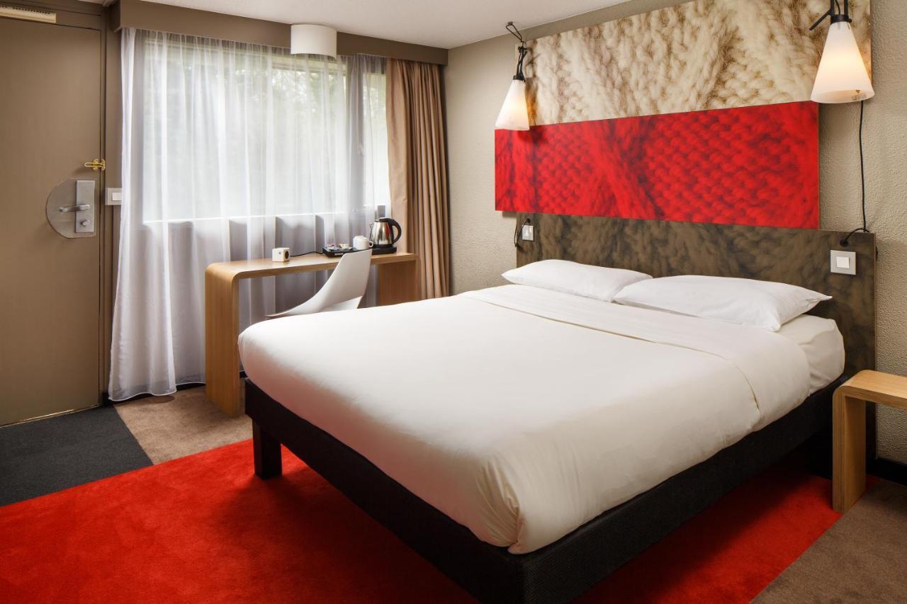 Отель Ibis Coventry South Экстерьер фото